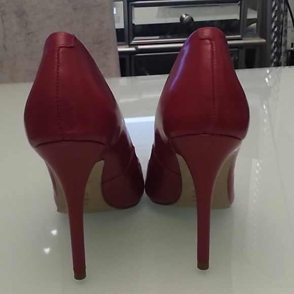 Shoes - Picture 3 of 5